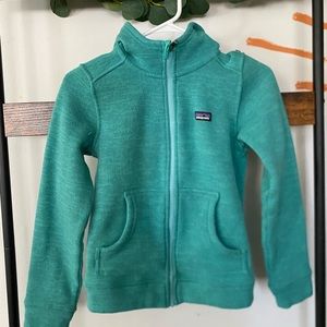 patagonia zip up sweater. 12 kids. girls